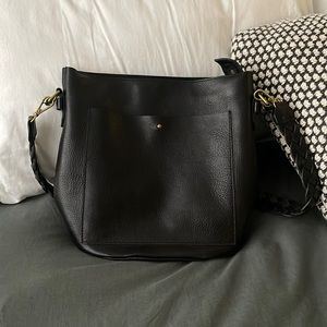 Madewell Transport Bucket Bag